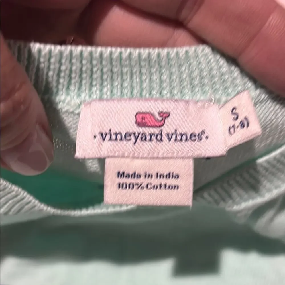 Vineyard Vines S 7/8 Green Crew Neck Sweater with Pink Whale Pattern nwot - Picture 2 of 4